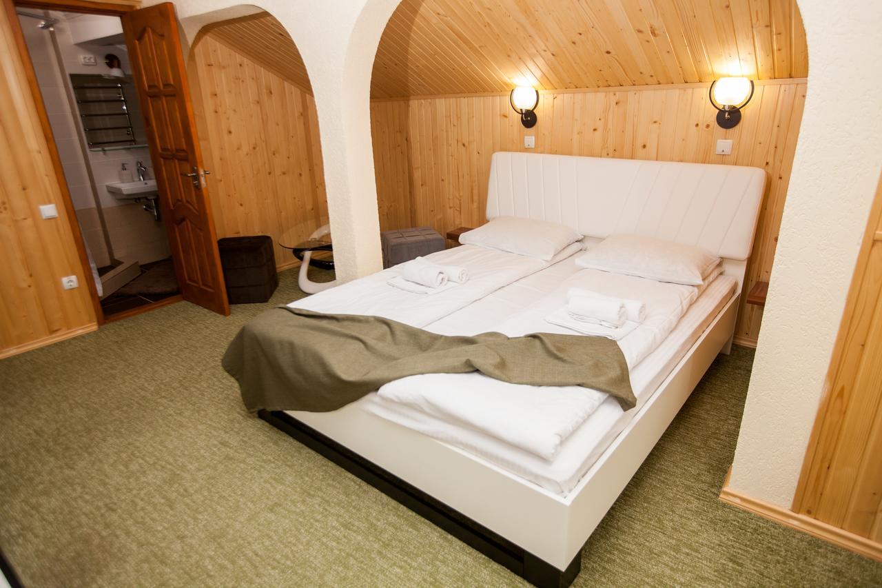 Hotel Zdybanka Bukoveľ Exteriér fotografie